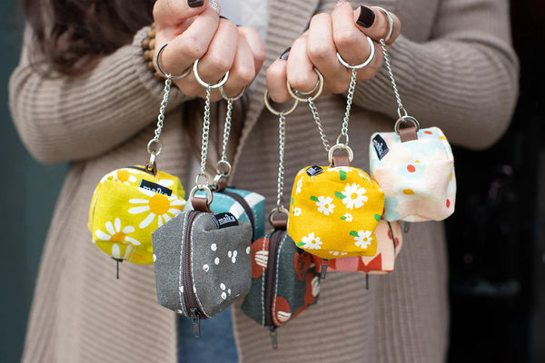 Mini Cube Keyring - Fengari Fiber Arts